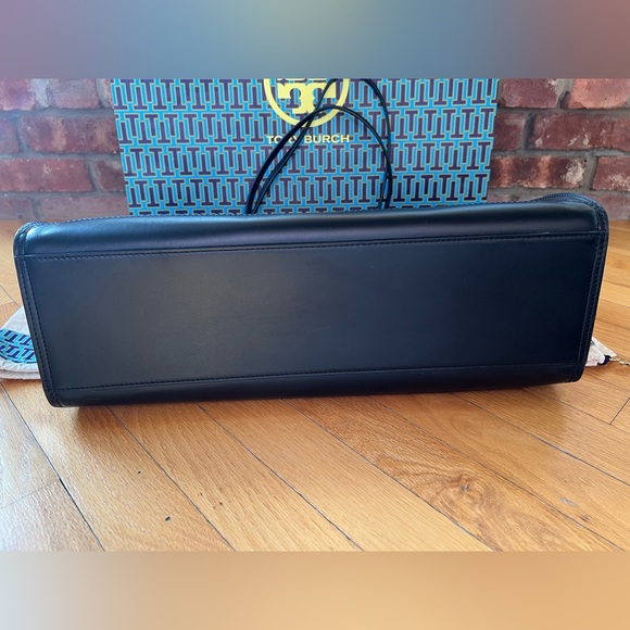 Tory Burch Black Ella T Monogram Quadrant Tote - Picture 4 of 15